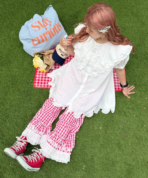 w closet（ダブルクローゼット）の「【Am企画】半袖ふりふりミニワンピース（シャツ/ブラウス・レディース・オフホワイト/イエロー・FREE）」の3枚目の写真