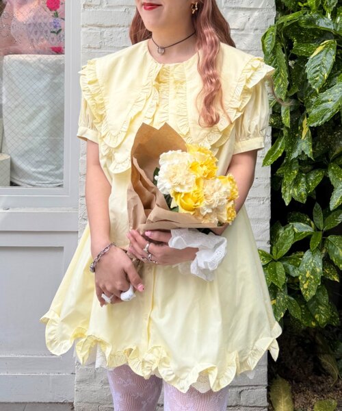 w closet（ダブルクローゼット）の「【Am企画】半袖ふりふりミニワンピース（シャツ/ブラウス・レディース・オフホワイト/イエロー・FREE）」の14枚目の写真