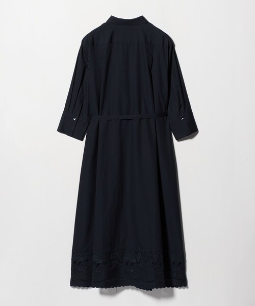UNITED ARROWS(ユナイテッドアローズ)の「カットワーク シャツワンピース(ワンピース・レディース・オフホワイト/ネイビー・FREE)」の19枚目の写真