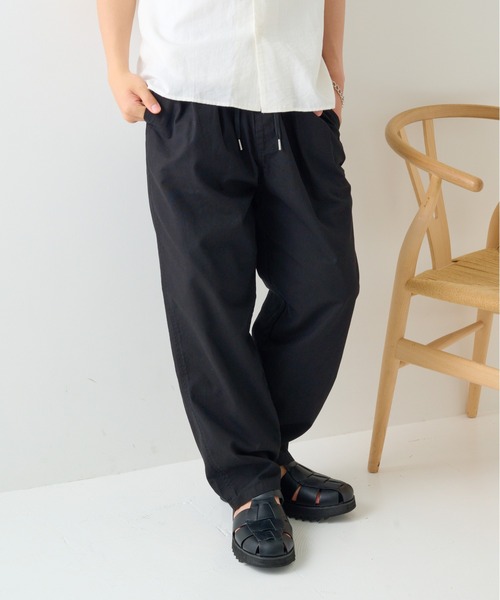 UNIVERSAL OVERALL(ユニバーサルオーバーオール)の「【UNIVERSAL OVERALL】CHILLPAN TAPERED U2623630-B(チノパンツ・メンズ・ベージュ/グレー/ブラック・L/XL/M)」の18枚目の写真
