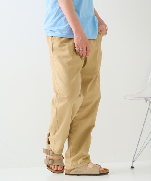 UNIVERSAL OVERALL(ユニバーサルオーバーオール)の「【UNIVERSAL OVERALL】CHILLPAN TAPERED U2623630-B(チノパンツ・メンズ・ベージュ/グレー/ブラック・L/XL/M)」の6枚目の写真