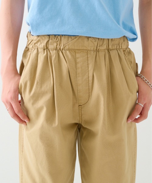 UNIVERSAL OVERALL(ユニバーサルオーバーオール)の「【UNIVERSAL OVERALL】CHILLPAN TAPERED U2623630-B(チノパンツ・メンズ・ベージュ/グレー/ブラック・L/XL/M)」の12枚目の写真