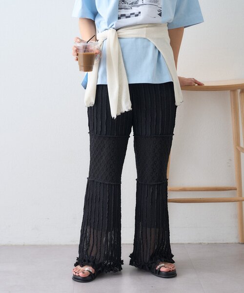 CIAOPANIC TYPY(チャオパニックティピー)の「裾フリル切替メッシュレースフレアパンツ(その他パンツ・レディース・ブラック/オフホワイト・MEDIUM/SMALL)」の13枚目の写真