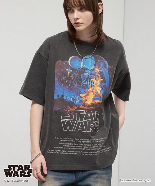 STAR WARS（スターウォーズ）の「＜Exclusive＞【STAR WARS】Vintage-Washed Oversized Tee / 【スター・ウォーズ】 別注 ヴィンテージ加工 オーバーサイズ グラフィックTシャツ（Tシャツ/カットソー・メンズ・ブラック系2/ブラック系/ブラック・L/M）」の4枚目の写真