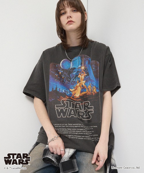 STAR WARS（スターウォーズ）の「＜Exclusive＞【STAR WARS】Vintage-Washed Oversized Tee / 【スター・ウォーズ】 別注 ヴィンテージ加工 オーバーサイズ グラフィックTシャツ（Tシャツ/カットソー・メンズ・ブラック系2/ブラック系/ブラック・L/M）」の11枚目の写真