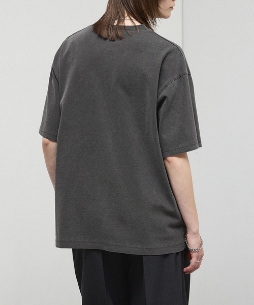 STAR WARS（スターウォーズ）の「＜Exclusive＞【STAR WARS】Vintage-Washed Oversized Tee / 【スター・ウォーズ】 別注 ヴィンテージ加工 オーバーサイズ グラフィックTシャツ（Tシャツ/カットソー・メンズ・ブラック系2/ブラック系/ブラック・L/M）」の21枚目の写真