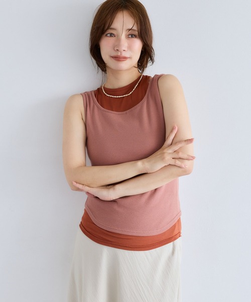 mysty woman(ミスティウーマン)の「ノースリレイヤードカットソー 1046991(タンクトップ・レディース・ブラウン/ブラック/オフホワイト・FREE)」の3枚目の写真