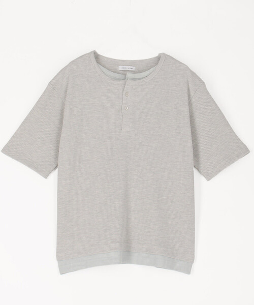 FREAK'S STORE(フリークスストア)の「ワッフル フェイクレイヤード ヘンリーネック Tシャツ(Tシャツ/カットソー・メンズ・チャコールグレー/ライトグレー/ブラウン・SMALL/MEDIUM/LARGE)」の19枚目の写真