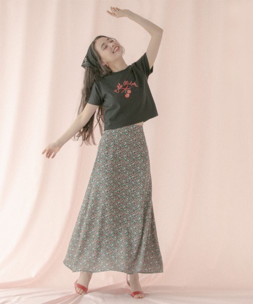 Cath Kidston（キャスキッドソン）の「ナロースカート Cherry Vine（スカート・レディース・ブラック・S）」の10枚目の写真