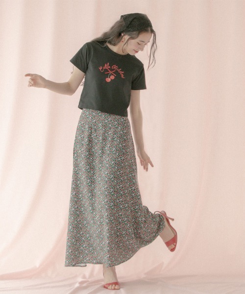 Cath Kidston（キャスキッドソン）の「ナロースカート Cherry Vine（スカート・レディース・ブラック・S）」の13枚目の写真