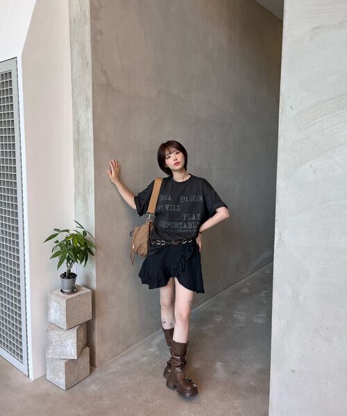 URBANAGE(アーバンエイジ)の「ALIVE オーバー半袖チャコール(Tシャツ/カットソー・レディース・その他・MEDIUM/LARGE)」の11枚目の写真