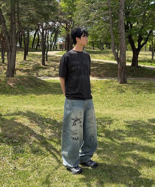 URBANAGE(アーバンエイジ)の「ALIVE オーバー半袖チャコール(Tシャツ/カットソー・レディース・その他・MEDIUM/LARGE)」の3枚目の写真
