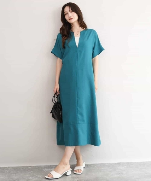 MK MICHEL KLEIN（エムケーミッシェルクラン）の「[洗える]深V開きサックワンピース（ワンピース・レディース・グリーン/ベージュ・38）」の8枚目の写真