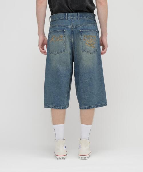 AVIREX(アヴィレックス)の「GOALERS EMBROIDERY DENIM SHORTS / 刺しゅう デニム ショーツ / AVIREX / アヴィレックス(デニムパンツ・メンズ・ライトインディゴブルー/ブラック・X-LARGE/MEDIUM)」の4枚目の写真