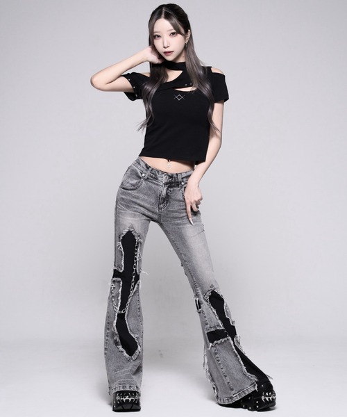 REFLEM(レフレム)の「『REFLEM/レフレム』クロスパッチフレアデニムパンツ(デニムパンツ・レディース・ライトグレー/ブラック・L/M/S)」の10枚目の写真
