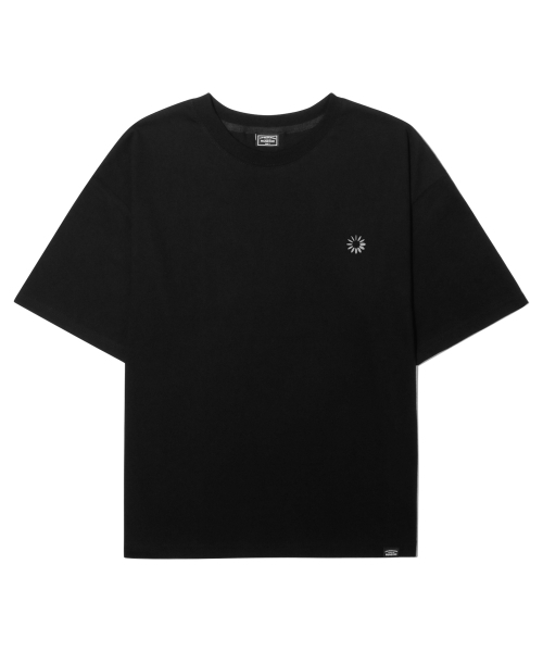PEID(ペイド)の「PD エッセンシャル クロップ 半袖Tシャツ ブラック(Tシャツ/カットソー・メンズ・ブラック・1/2/3)」の2枚目の写真