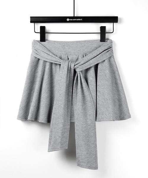 me+em select（ミームセレクト）の「【 ３color 】ラップレイヤードフレアミニスカパン ／ wrap layered flare mini skirt pants　※※（スカート・レディース・グレー/ホワイト/ブラック・MEDIUM/LARGE/SMALL）」の4枚目の写真
