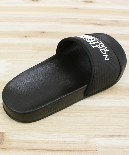 THE NORTH FACE(ザノースフェイス)の「ウィメンズ ベースキャンプスライドIII サンダル Woman's Base Camp Slide III(サンダル・レディース・ブラック/ベージュ・US8/US7/US6)」の8枚目の写真