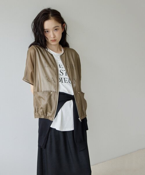 DISCOAT(ディスコート)の「【Noka/WEB限定】ロゴノースリTシャツ(Tシャツ/カットソー・レディース・オフホワイト/カーキ/チャコールグレー・FREE)」の9枚目の写真