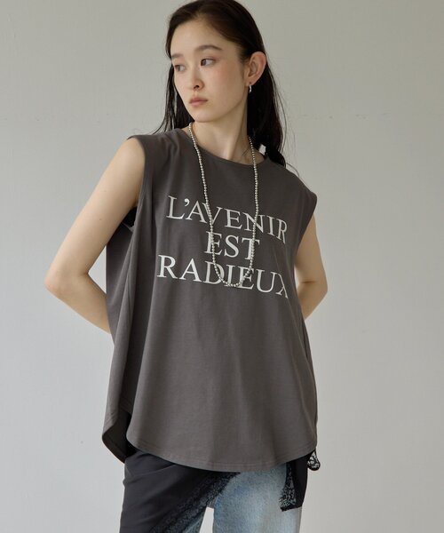 DISCOAT(ディスコート)の「【Noka/WEB限定】ロゴノースリTシャツ(Tシャツ/カットソー・レディース・オフホワイト/カーキ/チャコールグレー・FREE)」の13枚目の写真
