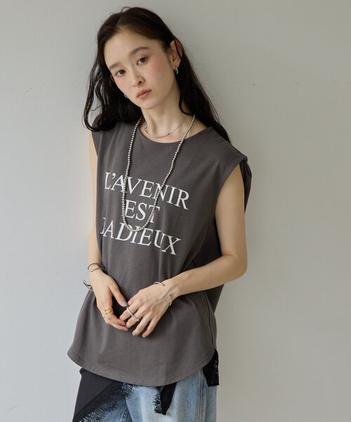 DISCOAT(ディスコート)の「【Noka/WEB限定】ロゴノースリTシャツ(Tシャツ/カットソー・レディース・オフホワイト/カーキ/チャコールグレー・FREE)」の19枚目の写真