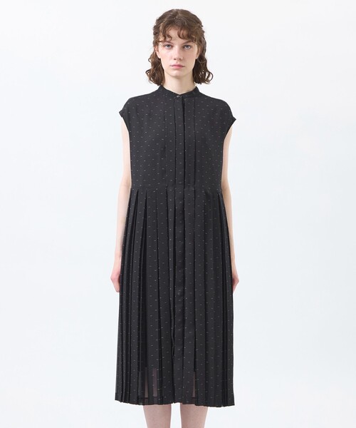 MACKINTOSH PHILOSOPHY（ﾏｯｷﾝﾄｯｼｭ ﾌｨﾛｿﾌｨｰ）の「【WEB&一部店舗限定】【WILLINGHAM DRESS】トリプルドットプリーツ（ワンピース・レディース・ホワイト系その他/ブラック・36/38）」の5枚目の写真