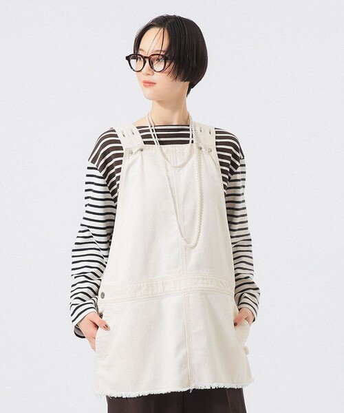 BEAMS BOY(ビームスボーイ)の「ショート ジャンプ スカート(ジャンパースカート・レディース・アイボリー/ブラック・ONE SIZE)」の1枚目の写真