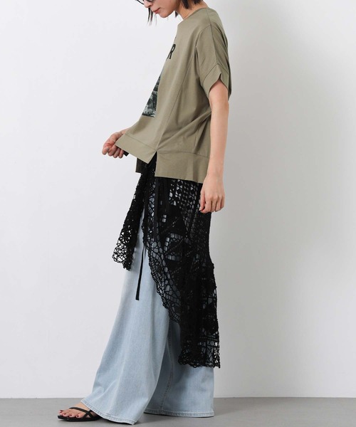 Gready Brilliant(グレディブリリアン)の「CHERフォトワイドフレンチスリーブ(Tシャツ/カットソー・レディース・ライトカーキ/オフホワイト・FREE)」の4枚目の写真