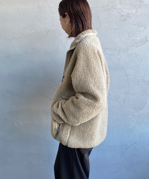 GYMPHLEX（ジムフレックス）の「【WEB先行予約】[GYMPHLEX/ジムフレックス] COZY LIGHT ボアフリースジャケット（ブルゾン・レディース・ベージュ/オフホワイト/チャコール・14）」の20枚目の写真