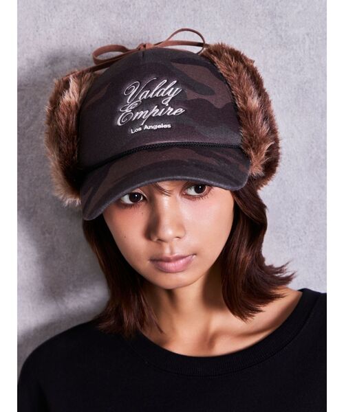 GYDA(ジェイダ)の「フェイクファーフライトCAP(キャップ・レディース・ブラック/その他2・FREE)」の4枚目の写真