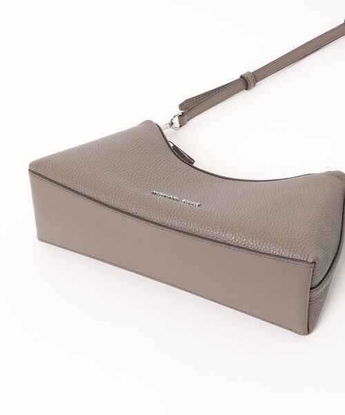 MICHAEL KORS(マイケルコース)の「SAMMY コンバーチブル クロスボディ スモール(ショルダーバッグ・レディース・ブラウン系・FREE)」の3枚目の写真
