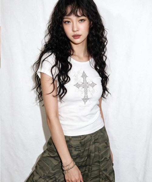 THE GREEN LAB（ザグリーンラボ）の「CROSS ボートネックスリム半袖Tシャツ [ライトピンク]（Tシャツ/カットソー・レディース・その他・FREE）」の6枚目の写真