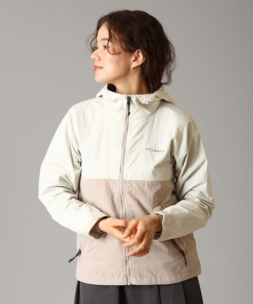 Columbia(コロンビア)の「撥水 Columbia/ ウィメンズ ヴィザヴォナパスII ジャケット /コロンビア(ナイロンジャケット・レディース・ベージュ/ブラック/グリーン/ストーン・M/L/XL/S)」の2枚目の写真