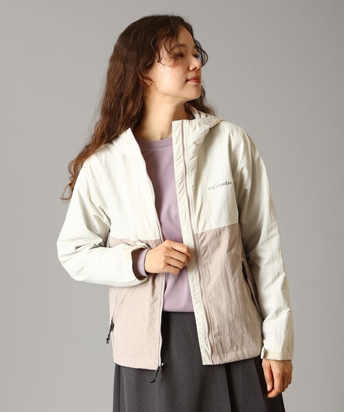 Columbia(コロンビア)の「撥水 Columbia/ ウィメンズ ヴィザヴォナパスII ジャケット /コロンビア(ナイロンジャケット・レディース・ベージュ/ブラック/グリーン/ストーン・M/L/XL/S)」の17枚目の写真