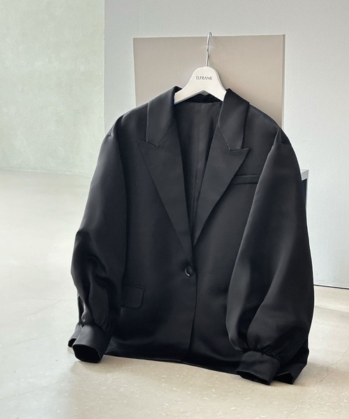ELFRANK（エルフランク）の「【2026AW】【M～Lサイズ展開】サテンオーバーサイズテーラードジャケット 洗える《着用動画あり》（テーラードジャケット・レディース・ブラック/オフホワイト・M/L）」の17枚目の写真