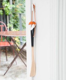 DULTON（ダルトン）の「FLAMINGO SHOEHORN/靴べら 鳥モチーフ（インテリア雑貨）」