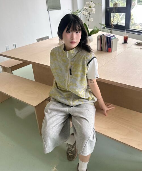 S'EST（エスイーエスティー）の「Front Cut-out Bermuda Pants Gray（その他パンツ・メンズ・グレー・MEDIUM/LARGE/X-LARGE）」の5枚目の写真