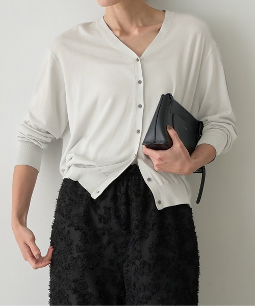 qualite(カリテ)の「テンセルウールカシュクールカーディガン(カーディガン/ボレロ・レディース・ライトブルー/ワイン/ベージュ/ブラック・フリー)」の3枚目の写真