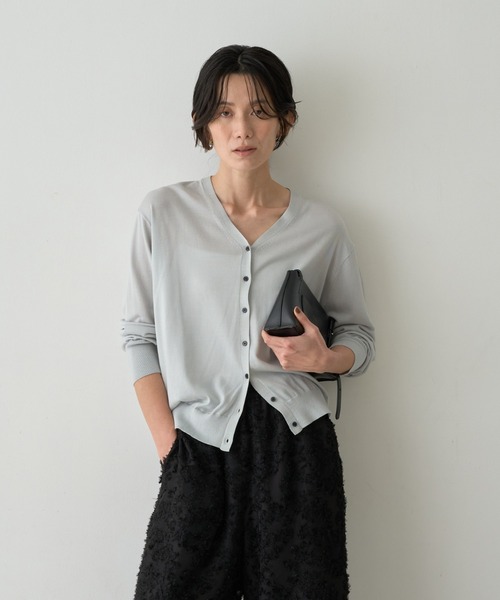 qualite(カリテ)の「テンセルウールカシュクールカーディガン(カーディガン/ボレロ・レディース・ライトブルー/ワイン/ベージュ/ブラック・フリー)」の16枚目の写真