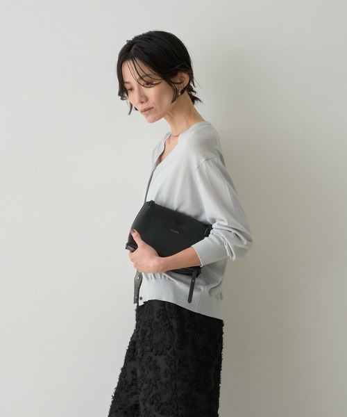 qualite(カリテ)の「テンセルウールカシュクールカーディガン(カーディガン/ボレロ・レディース・ライトブルー/ワイン/ベージュ/ブラック・フリー)」の18枚目の写真