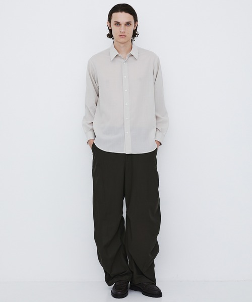 UNITED TOKYO(ユナイテッドトウキョウ)の「【新作】WOOL NYLON RIPSTOP ワイドパラシュートパンツ |撥水/軽量/防汚/通気性/防臭/耐久/シワ防止(その他パンツ・メンズ・カーキ/ブラック・2/1)」の4枚目の写真
