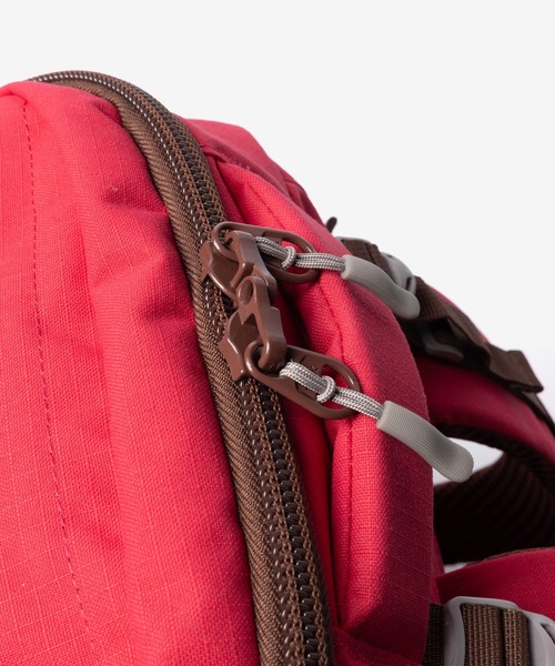 CABINZERO(キャビンゼロ)の「【Cabin Zero / キャビンゼロ】ADV 32L ADVENTURE CABIN BACKPACK ハイスペック バックパック(バックパック/リュック・メンズ・ピンク・FREE)」の13枚目の写真