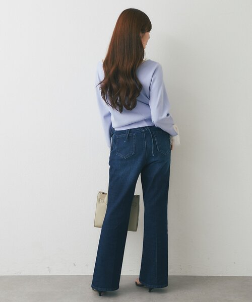 La boutique BonBon(ラブティックボンボン)の「【繊細レースで女子力UP!】レース付きVネックニット(ニット/セーター・レディース・バイオレット/ネイビー/ピンク/オフホワイト・FREE)」の6枚目の写真