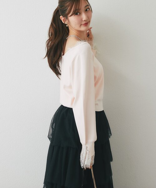 La boutique BonBon(ラブティックボンボン)の「【繊細レースで女子力UP!】レース付きVネックニット(ニット/セーター・レディース・バイオレット/ネイビー/ピンク/オフホワイト・FREE)」の9枚目の写真