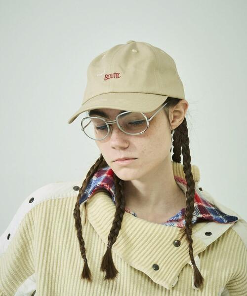 LY(エルワイ)の「LY LETTER CAP(キャップ・レディース・オートミール/ボルドー/パープル/ブラック・-)」の3枚目の写真