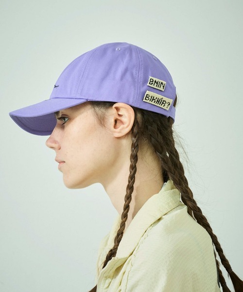 LY(エルワイ)の「LY LETTER CAP(キャップ・レディース・オートミール/ボルドー/パープル/ブラック・-)」の6枚目の写真