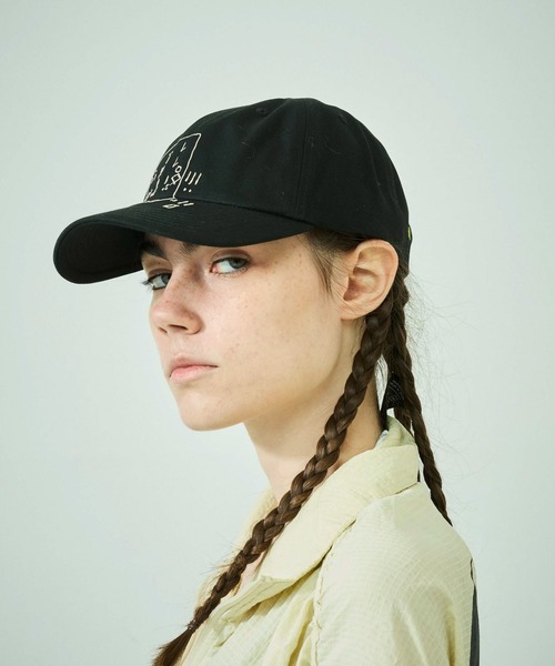 LY(エルワイ)の「LY LETTER CAP(キャップ・レディース・オートミール/ボルドー/パープル/ブラック・-)」の19枚目の写真