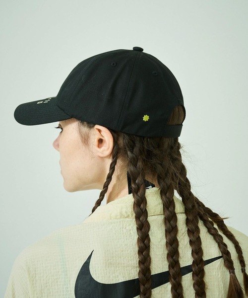 LY(エルワイ)の「LY LETTER CAP(キャップ・レディース・オートミール/ボルドー/パープル/ブラック・-)」の20枚目の写真