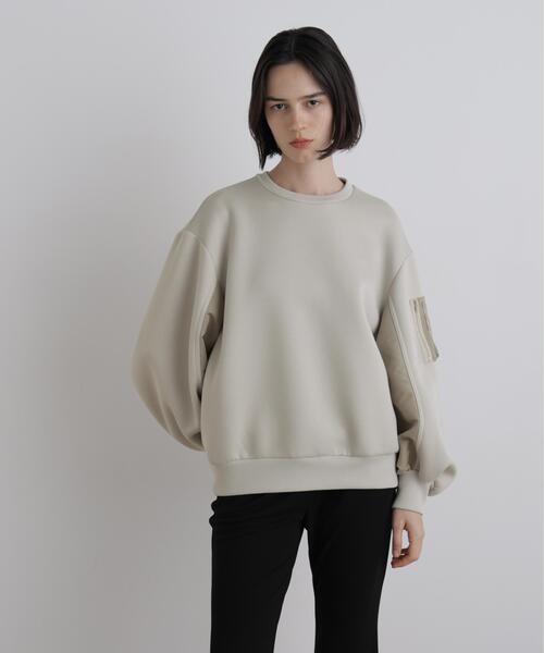 LE PHIL(ルフィル)の「《LE PHIL SPORTS》テックダンボール切替プルオーバー(Tシャツ/カットソー・レディース・ベージュ/ブラック・F)」の2枚目の写真