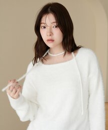 【WEB限定】ミニフェザーチョーカー付きボートネックプルオーバー